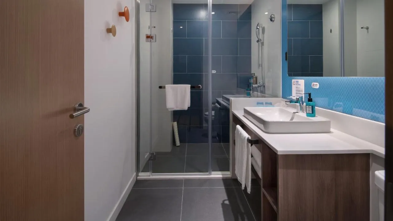 Holiday Inn Express Shanghai Hongqiao North By Ihg Fengbang 4*,  China