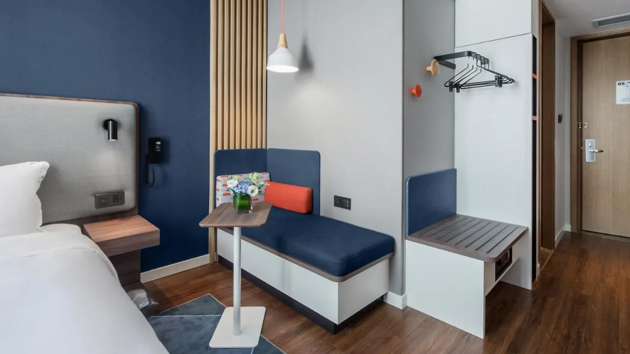 Holiday Inn Express Shanghai Hongqiao North By Ihg Fengbang Hotel